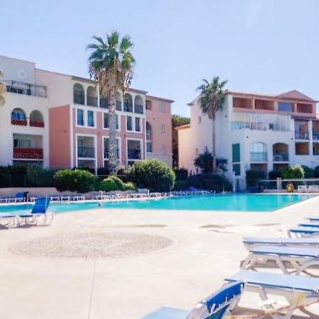 Appartement T2 - Bord De Mer - Piscine Сикс-Фор-ле-Плаж Екстериор снимка